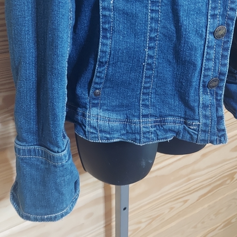 Jean Jacket Size Large - Picture 5 of 7
